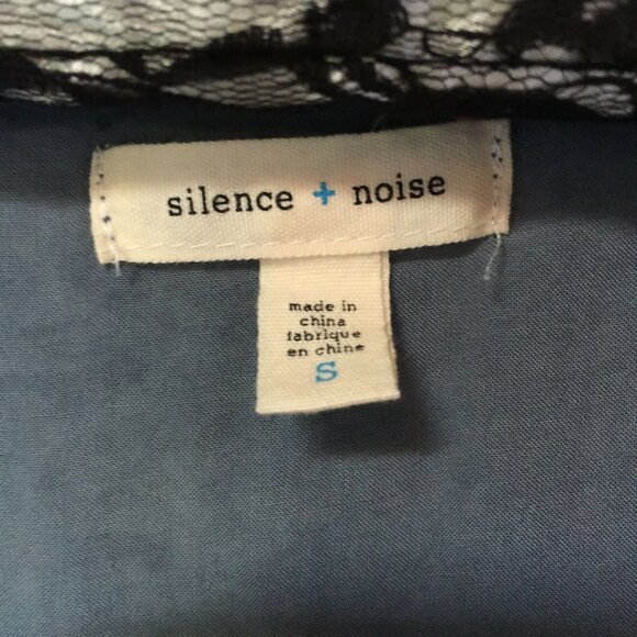 Anthropologie Silence + Noise Womens Asymmetric Hem Long Sleeve Top Small Blue - Picture 3 of 7